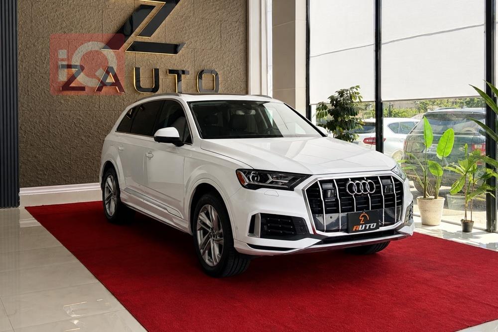 اودي Q7